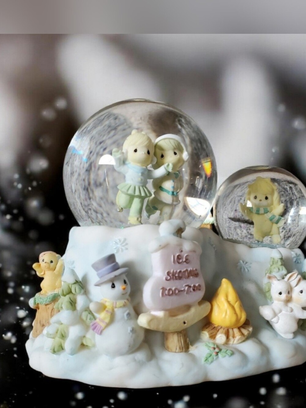 Precious Moments Skater's Waltz Vintage Musical Snow Globe